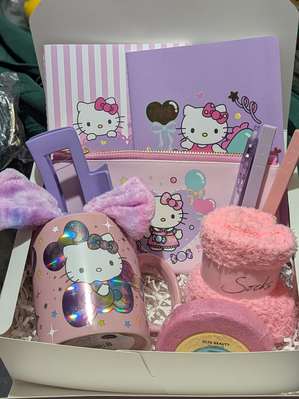 Hello Kitty Kids Accessory Set - Pink and Lavender Stationery & Mug